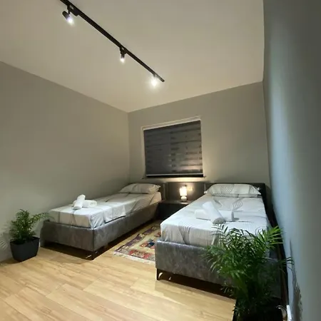 Daire Lucas Downtown